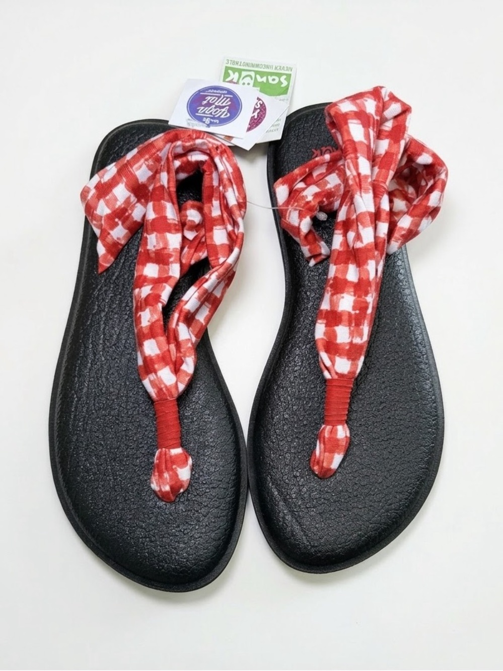 NWT Sanuk Yoga Sling 2 Prints Gingham Red White Sandals Size 7